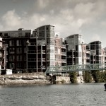 Canal-condos